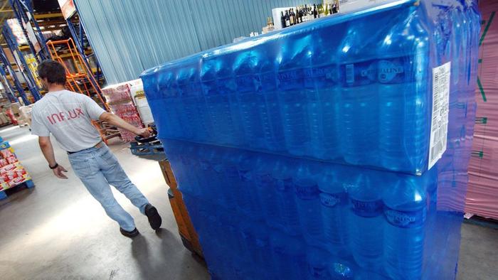 Cristaline bouteilles AFP