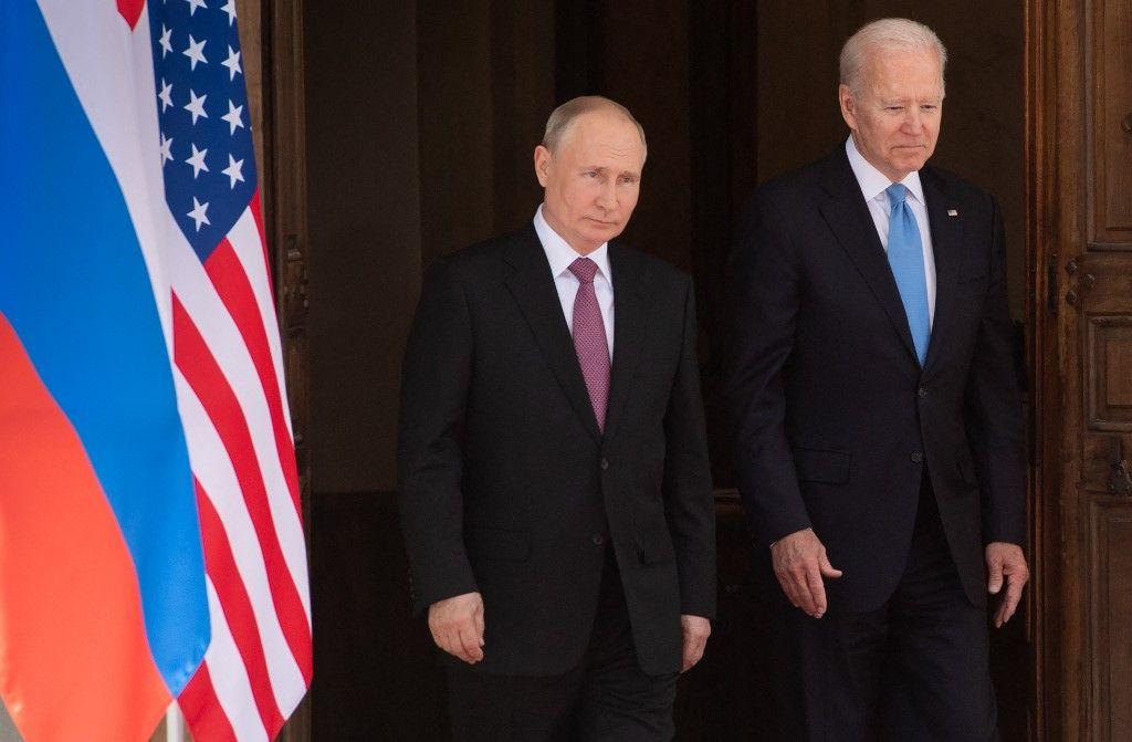 Joe Biden Vladimir Poutine AFP