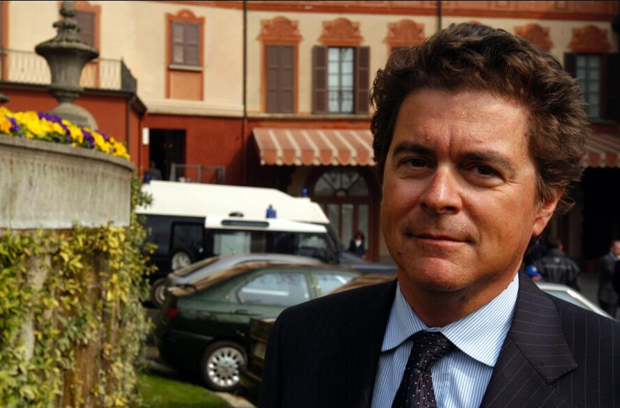Alberto Alesina, l'économiste qui permet de comprendre pourquoi les Français croient de moins en moins à l'Etat providence