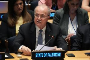 Le Premier ministre palestinien Mohammad Mustafa s'exprime lors d'une conférence des Nations Unies sur une solution à deux États pour Israël et les Palestiniens, au siège de l'ONU le 28 juillet 2025, à New York.
