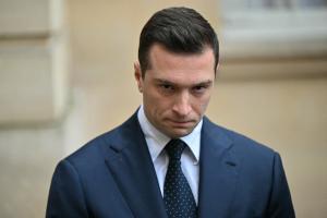 Jordan Bardella à l'hôtel Matignon à Paris, le 16 décembre 2024.