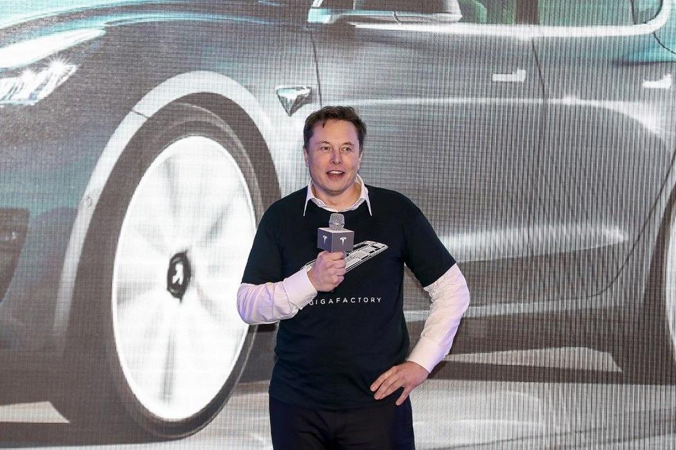 Elon Musk et Tesla.