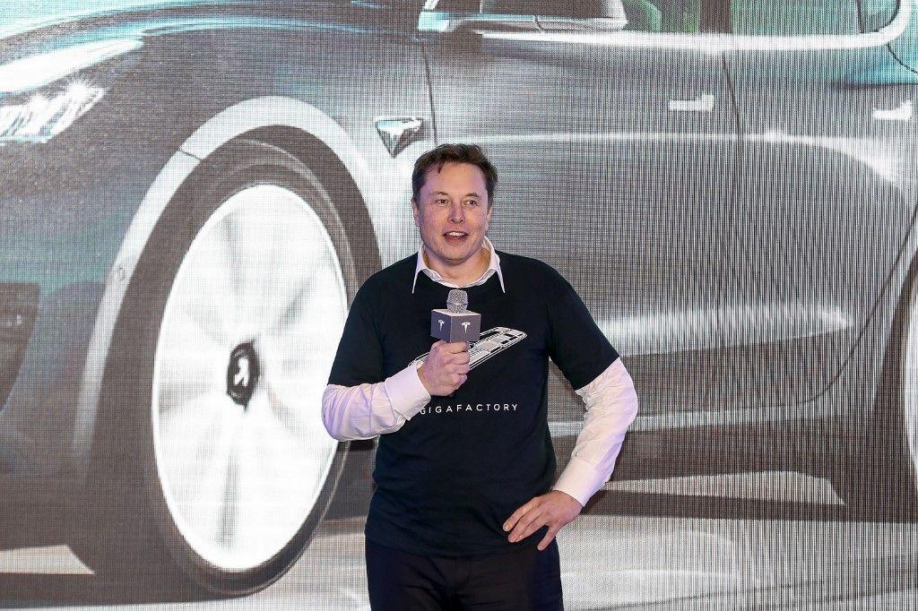 Elon Musk et Tesla.