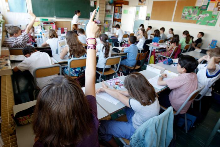 Une salle de classe.