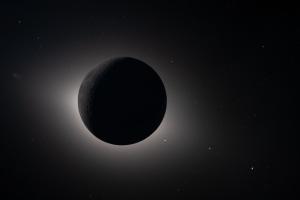 Cette image diffusée le 7 avril 2026 par la NASA montre la Lune éclipsant totalement le soleil, vue depuis le vaisseau spatial Orion.
