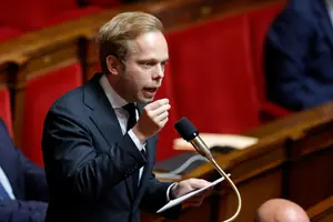 Le député UDR Charles Alloncle intervient lors d’une séance de questions au gouvernement à l’Assemblée nationale, la chambre basse du Parlement français, à Paris, le 10 juin 2025. (Image d'illustration)