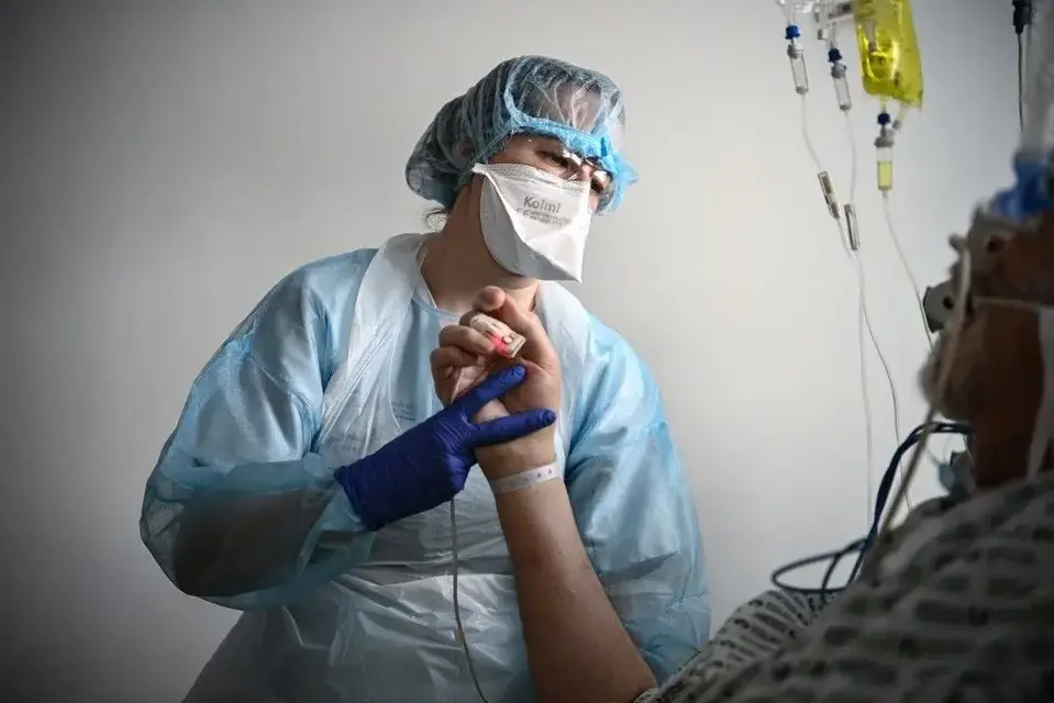 Euthanasie : la droite sénatoriale corrige les dérives du texte voté par l’Assemblée nationale