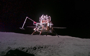 La mission chinoise Chang'e-6 de 2024 a ramené sur Terre plus de deux kilos de roches provenant de la face cachée de la Lune.