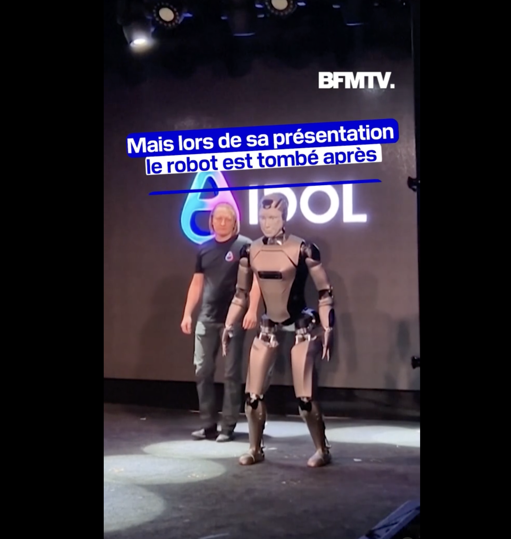 Vidéo : AIDOL, le premier robot russe humanoïde doté d'une IA, s'écroule lors de sa présentation
