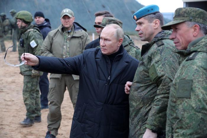 Vladimir Poutine soldats AFP