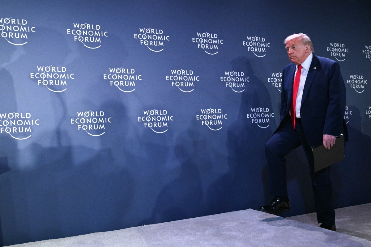 Lapsus en série de Trump à Davos, « jokes » de l‘ambassadeur US à Reykjavík : après le Groenland, l’Islande ?