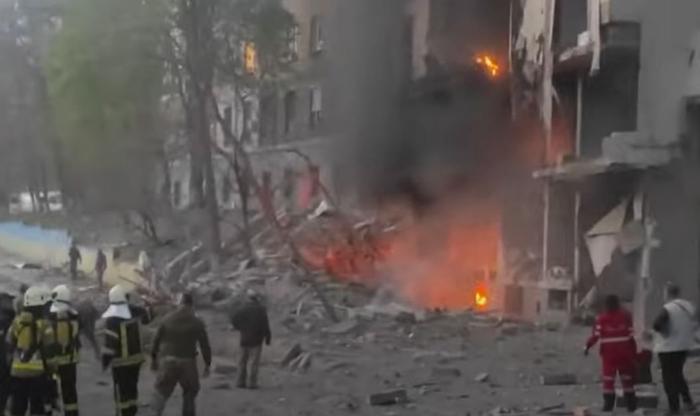Kiev bombardée
