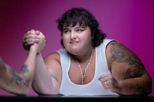 Barbara Butch pourrait bien ne pas se laisser faire...