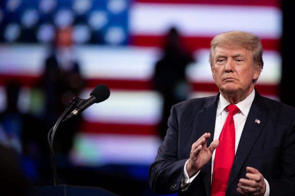 Donald Trump drapeau américain AFP