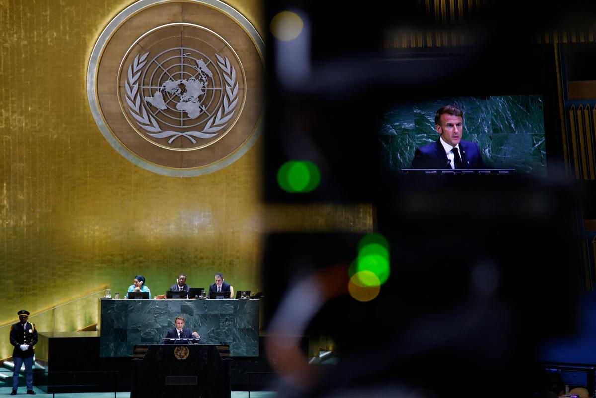 Emmanuel Macron s'exprime lors du débat général de l'Assemblée générale des Nations Unies au siège de l'ONU à New York, le 23 septembre 2025.