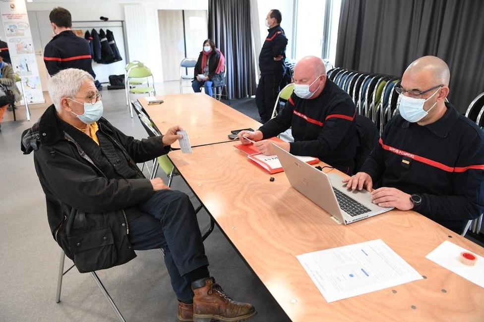 Covid-19 pompiers AFP