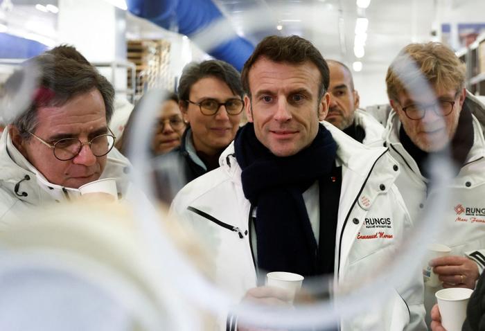 Emmanuel Macron 2023 Rungis