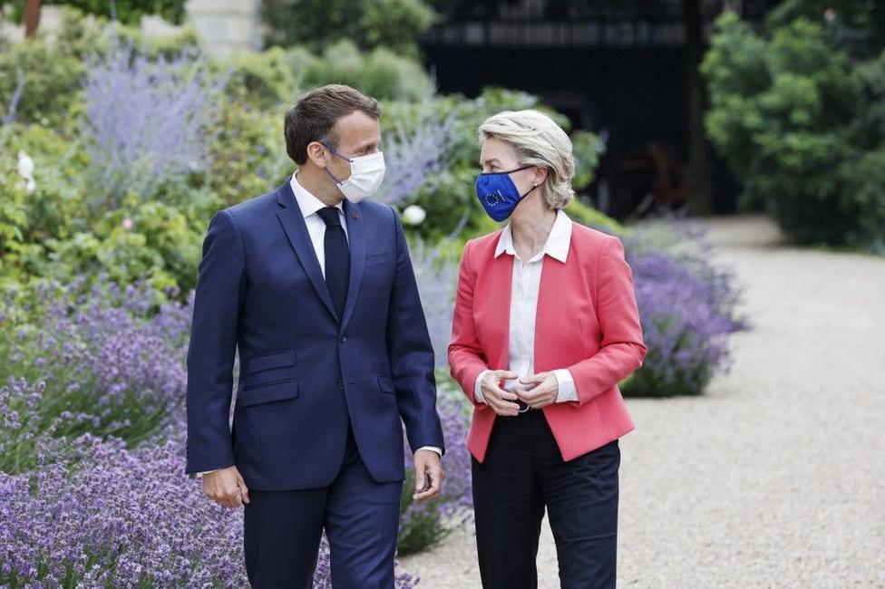 Emmanuel Macron Ursula von der Leyen AFP