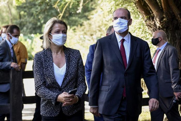 Jean Castex Barbara Pompili AFP