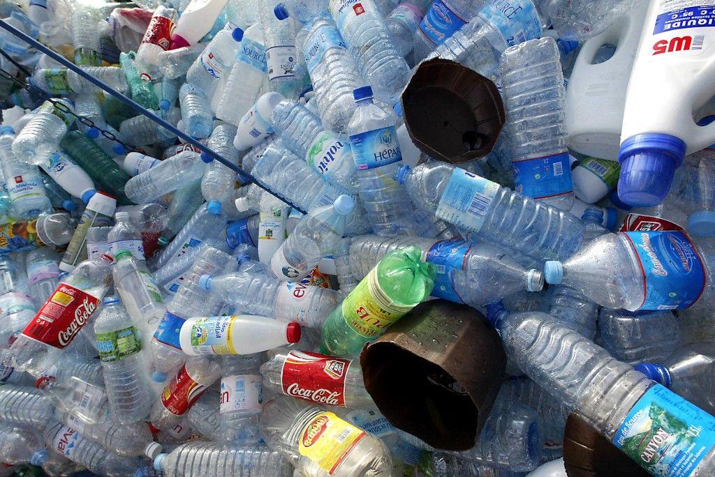 bouteilles plastique AFP