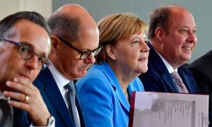 Angela Merkel Helge Braun AFP