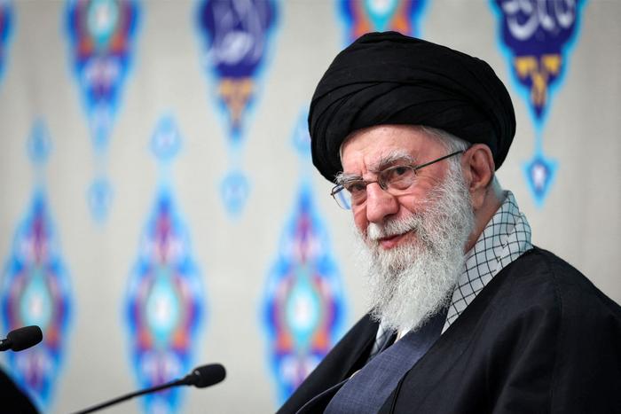 L'ayatollah Ali Khamenei, lors d'un rassemblement religieux à Téhéran, le 19 février 2026.