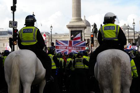 Une manifestation anti-migrants à Londres