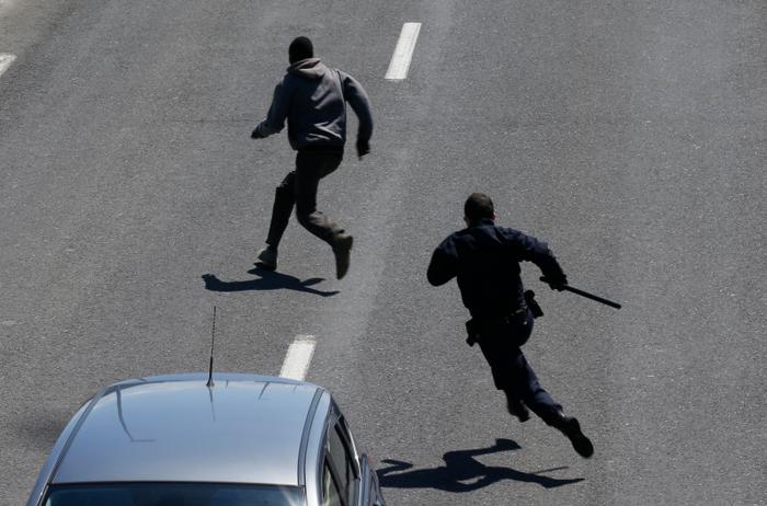 Évacuation d'un camp de migrants à Paris.