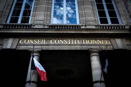 Cette photographie montre l'entrée du Conseil Constitutionnel à Paris, le 22 janvier 2024.