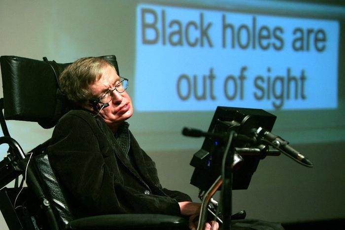 Stephen Hawking AFP
