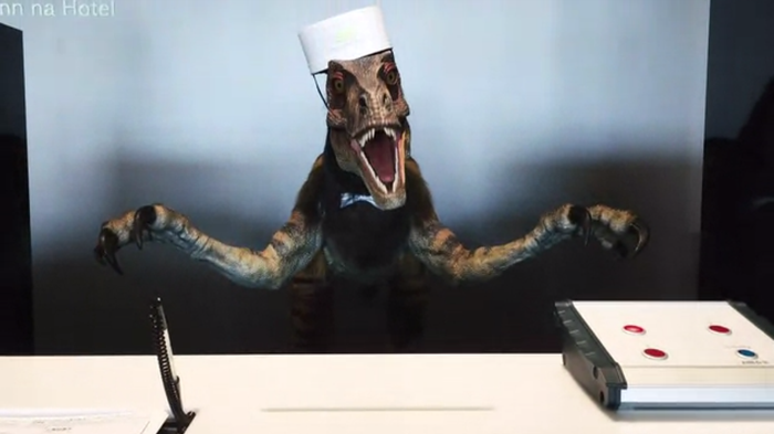 Un vélociraptor robot vous accueille dans cet hôtel robotisé japonais