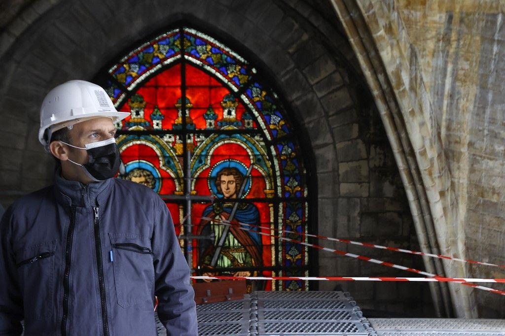 Emmanuel Macron Notre-Dame de Paris AFP
