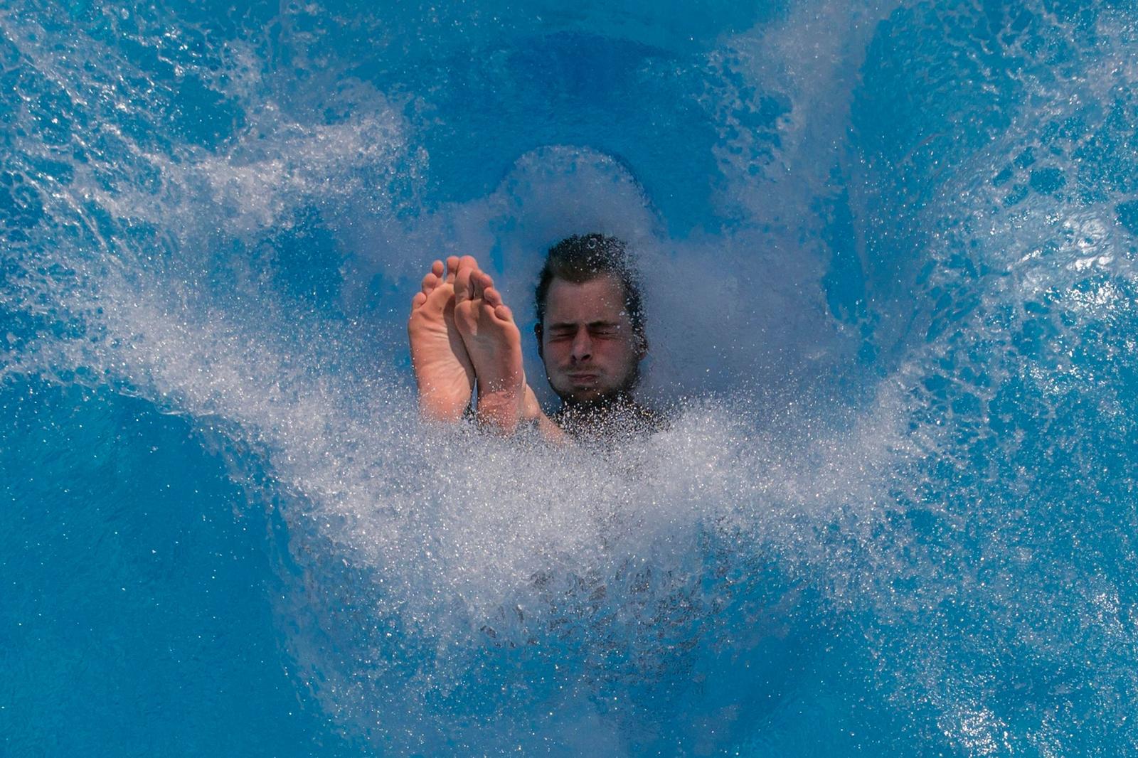 La plongée en apnée est un sport dangeureux.