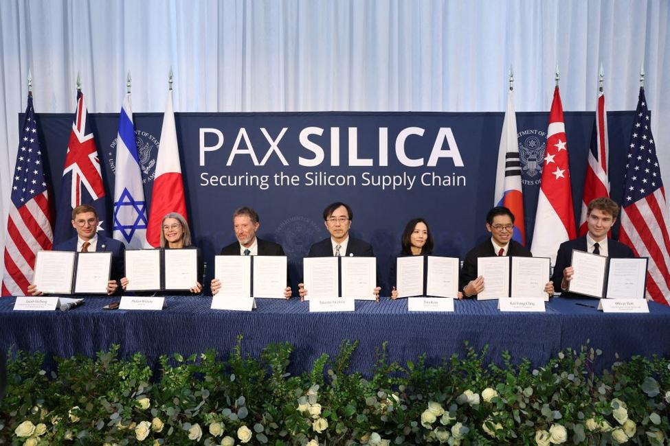 Le sous-secrétaire d'État Jacob Helberg lors du sommet « Pax Silica »  au Donald J. Trump Institute of Peace, le 12 décembre 2025 à Washington, D.C.
