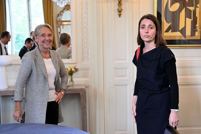 Elisabeth Borne Sophie Binet AFP