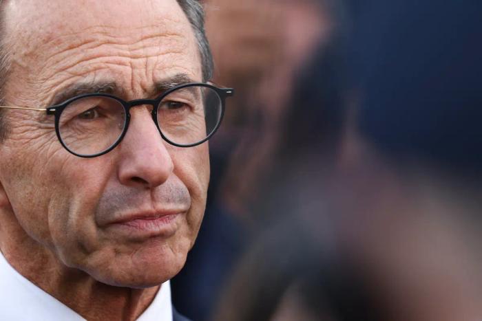 Bruno Retailleau a engagé sa place au gouvernement s’il s’avérait qu’il soit lâché par le premier ministre François Bayrou sur le dossier algérien.