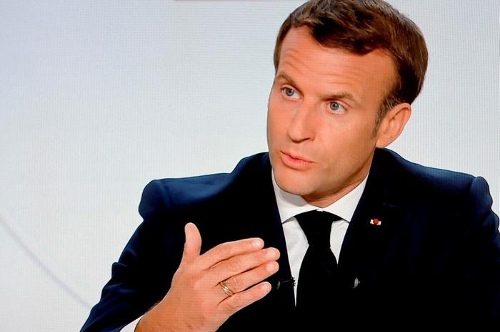 Emmanuel Macron médias AFP