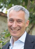 Photo of Jonathan Weitzman