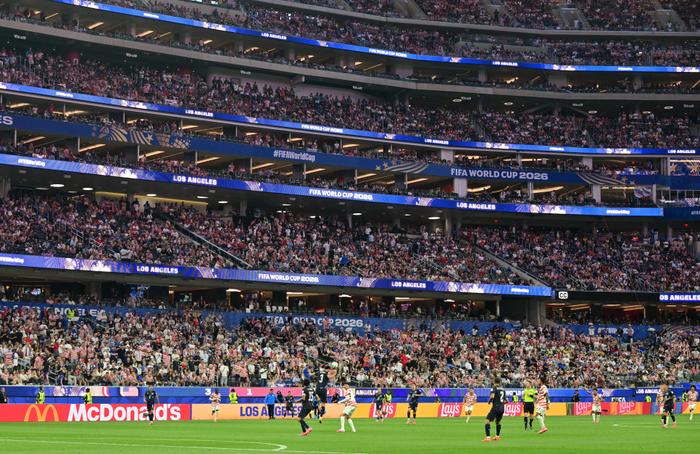Cette vue générale montre le match du groupe D de la Coupe du monde de football 2026 opposant les États-Unis au Paraguay au stade de Los Angeles, à Inglewood, le 12 juin 2026. (Image d'illustration)