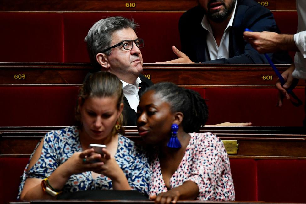 "T'es un peu pâlotte, camarade Mathilde. Tu couverais pas quelque chose ?"