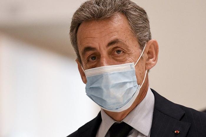 Nicolas Sarkozy masque AFP