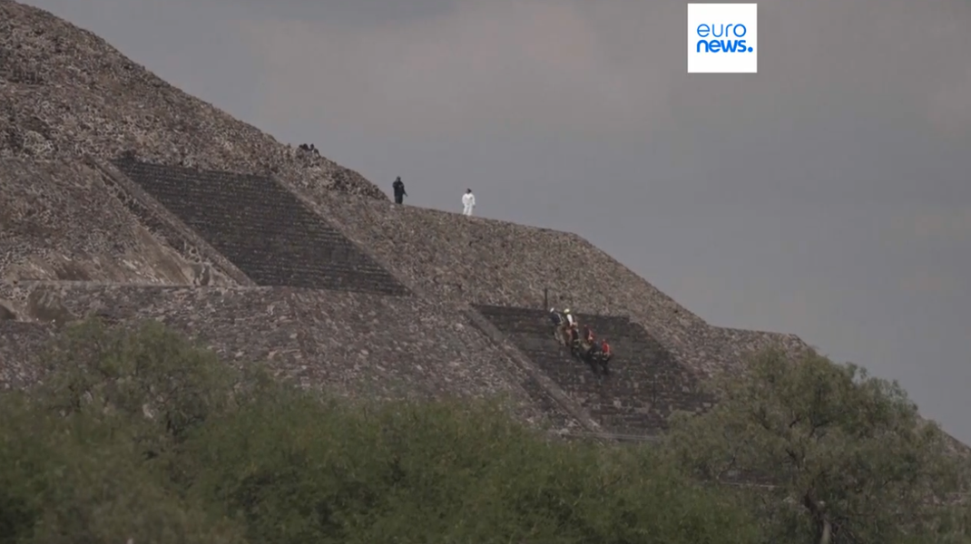 Une fusillade fait au moins un mort et treize blessés à la Pyramide de la Lune de Teotihuacán 