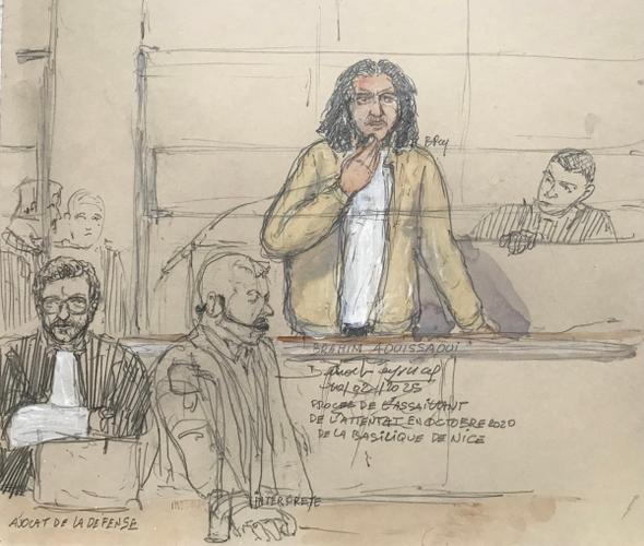 Ce croquis d'audience montre le tunisien Brahim Aouissaoui, 25 ans, accusé d'être derrière le saccage meurtrier du 29 octobre 2020 à Nice.