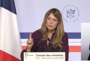 Maud Bregeon lors du debriefing du Conseil des ministres