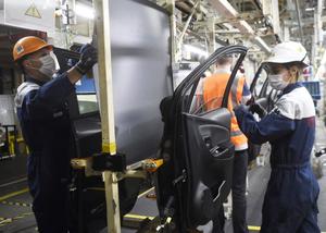 entreprise automobile usine AFP