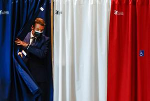 Emmanuel Macron vote élections régionales AFP