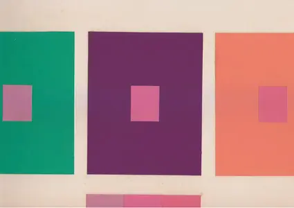 Les petits carrés peuvent sembler être de la même couleur, mais si vous les comparez à la bande de carrés du bas, ils sont en fait de teintes différentes.