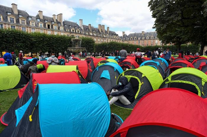 place des Vosges sans-abri AFP