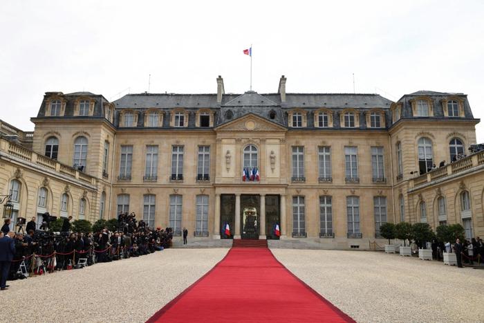Le palais présidentiel de l'Elysée avant la cérémonie officielle d'investiture d'Emmanuel Macron, le 14 mai 2017