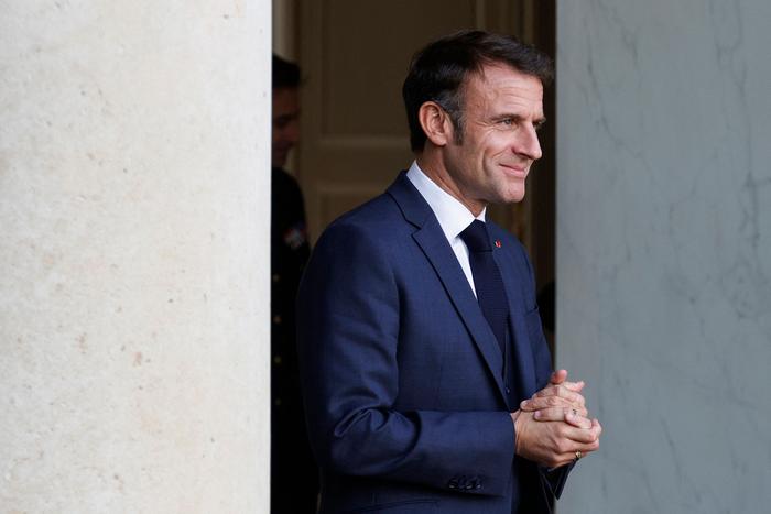 Emmanuel Macron 2023